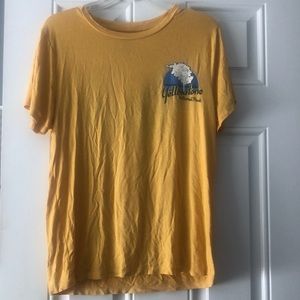 American Eagle Yellowstone shirt, size M